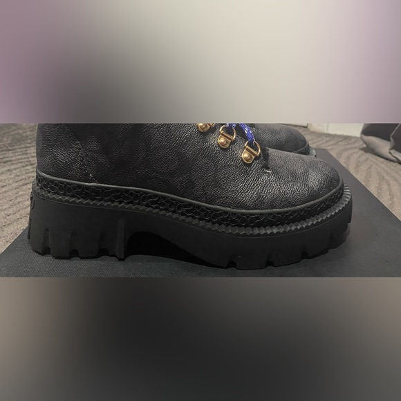 Coach Janel signature women boot-charcoal in color and in size 7, brand new boot - Picture 3 of 4